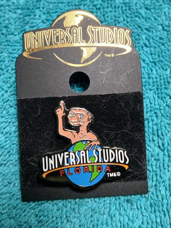Universal Jewelry - Universal Studios E.T. Pin Brooch